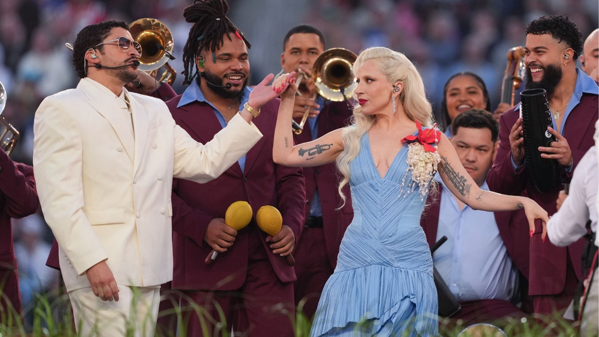 18569454_020826-ap-bad-bunny-lady-gaga-img